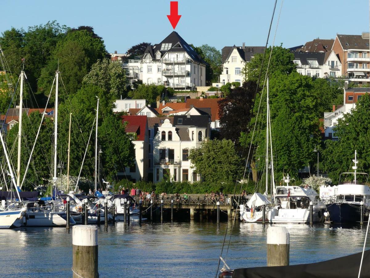 Apartment Stadtvilla Mit Hafenpanorama
